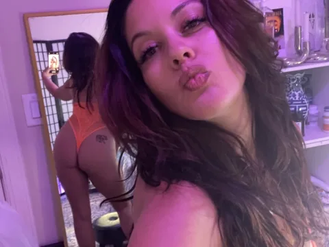 Watch Bellafreakyfun Live Adult Webcam Show - Free Sex Cam Stream