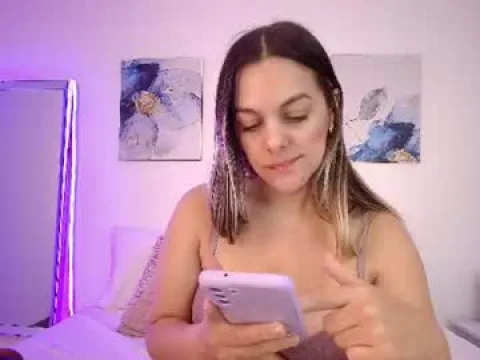 Watch Isabellaharley Offline Adult Webcam Show from Colombia - Free Sex Cam Stream