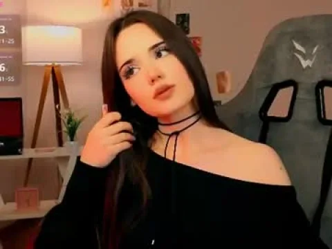 Watch Alice Live Adult Webcam Show - Free Sex Cam Stream