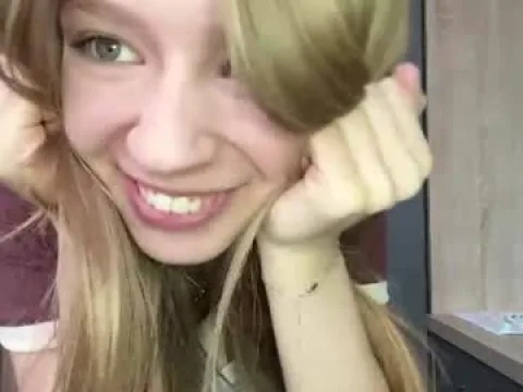 Watch Tyunda Offline Adult Webcam Show - Free Sex Cam Stream