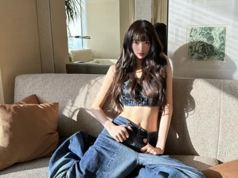 Watch Jang Wonyoung Live Adult Webcam Show - Free Sex Cam Stream