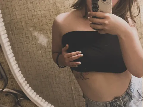 Watch Lyalyalii Live Adult Webcam Show - Free Sex Cam Stream