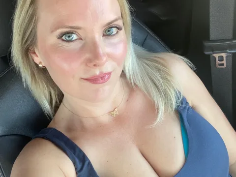 Watch Natural DDD Live Adult Webcam Show - Free Sex Cam Stream