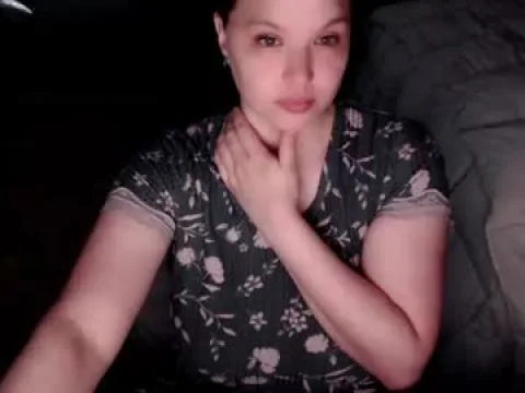 Watch Elinareign Live Adult Webcam Show from United States - Free Sex Cam Stream
