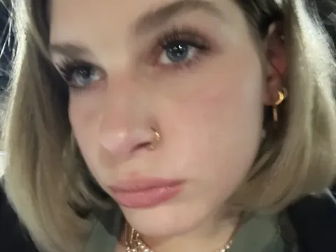Watch SassynNatty Live Adult Webcam Show - Free Sex Cam Stream