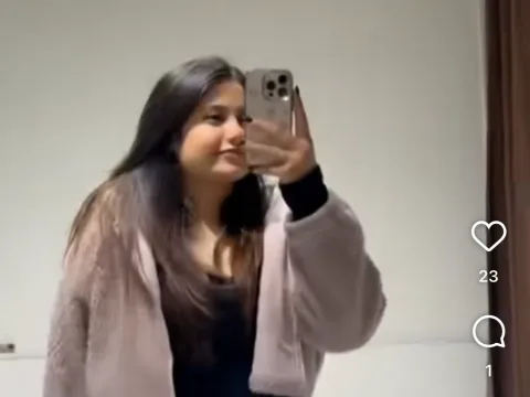 Watch TheSexyGirl69 Live Adult Webcam Show - Free Sex Cam Stream