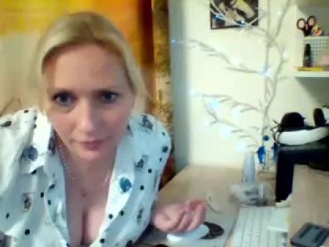 Watch Velka Raspberry Live Adult Webcam Show - Free Sex Cam Stream