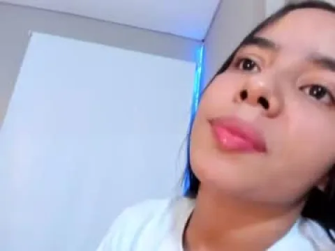Watch Roxy Offline Adult Webcam Show from Colombia - Free Sex Cam Stream