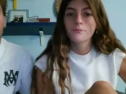Watch Mia  Noah Live Adult Webcam Show - Free Sex Cam Stream