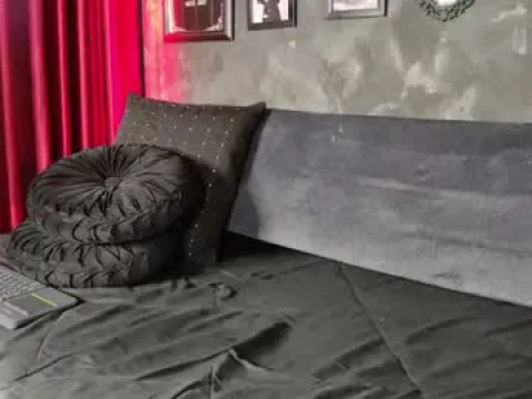 Watch Kira Vex Offline Adult Webcam Show from Colombia - Free Sex Cam Stream