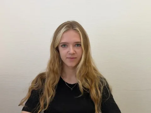 Watch AleneHayek Live Adult Webcam Show - Free Sex Cam Stream