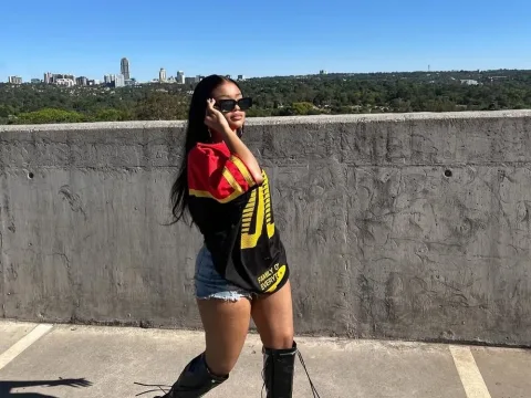 Watch Pretty Aggy Live Adult Webcam Show - Free Sex Cam Stream