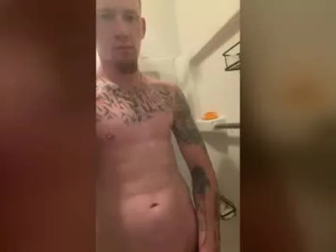 Watch Reggiemachete Offline Adult Webcam Show from United States - Free Sex Cam Stream