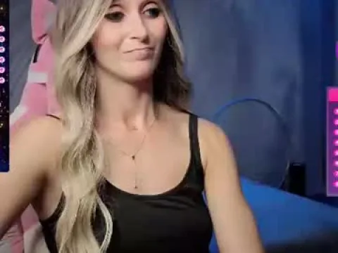 Watch Strongalice Live Adult Webcam Show - Free Sex Cam Stream