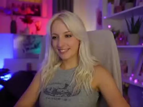 Watch Cutie Lucy Offline Adult Webcam Show - Free Sex Cam Stream