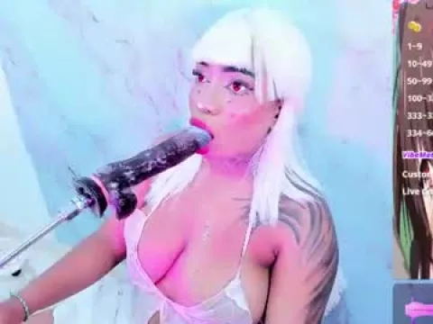 Watch Leticia Lynn1 Live Adult Webcam Show from Colombia - Free Sex Cam Stream
