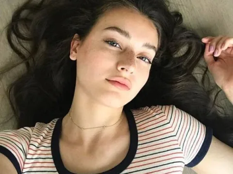 Watch VanesaJewelz Offline Adult Webcam Show - Free Sex Cam Stream