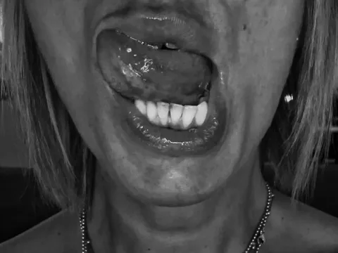 Watch Savage 83 Live Adult Webcam Show - Free Sex Cam Stream