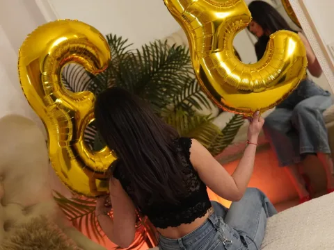 Watch SeductiveMom Live Adult Webcam Show - Free Sex Cam Stream