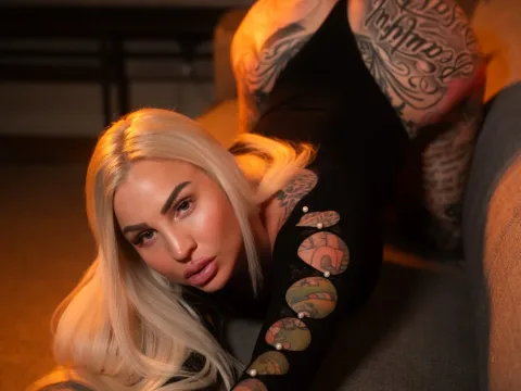 Watch CoraDiamond Offline Adult Webcam Show - Free Sex Cam Stream