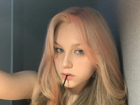 Watch CherieSprinzl Live Adult Webcam Show - Free Sex Cam Stream