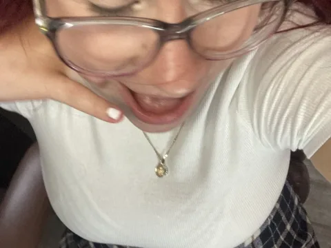 Watch Littleviki7 Live Adult Webcam Show - Free Sex Cam Stream