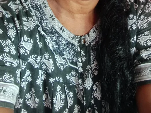 Watch Radhika78990 Live Adult Webcam Show - Free Sex Cam Stream