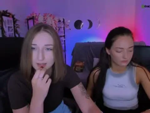 Watch Miki Live Adult Webcam Show - Free Sex Cam Stream