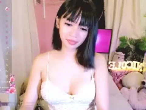 Watch Nicolecellini Offline Adult Webcam Show - Free Sex Cam Stream