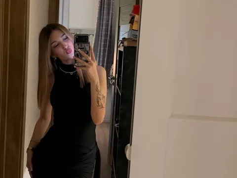 Watch AdelaNovela Offline Adult Webcam Show - Free Sex Cam Stream