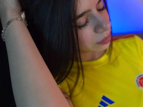 Watch Zoe Turnner 18 Live Adult Webcam Show - Free Sex Cam Stream