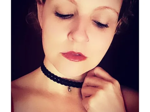 Watch IsyBrazil Offline Adult Webcam Show - Free Sex Cam Stream