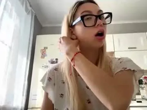 Watch Bella Offline Adult Webcam Show - Free Sex Cam Stream
