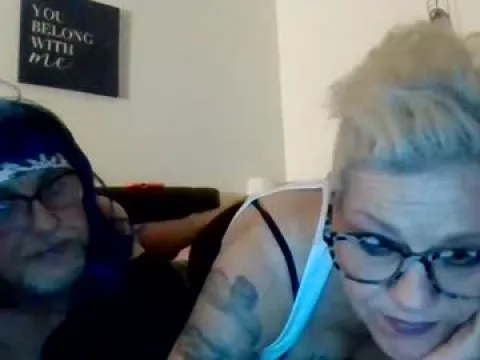Watch Sunsb2020 Live Adult Webcam Show from United States - Free Sex Cam Stream