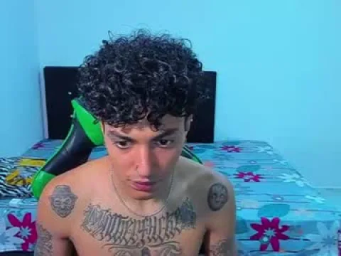 Watch BiGZafiro Offline Adult Webcam Show from Venezuela - Free Sex Cam Stream