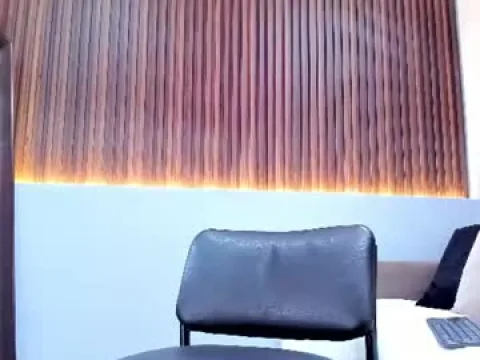 Watch Lara Martin Offline Adult Webcam Show from Colombia - Free Sex Cam Stream