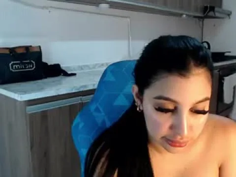 Watch Mac Kenziie Offline Adult Webcam Show from Venezuela - Free Sex Cam Stream