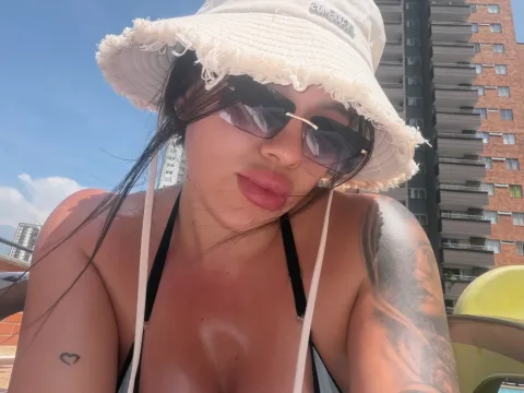 Watch MariaAntonia Offline Adult Webcam Show - Free Sex Cam Stream