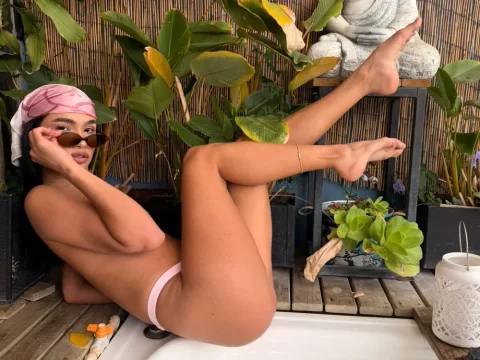 Watch Bella Smithe Live Adult Webcam Show - Free Sex Cam Stream
