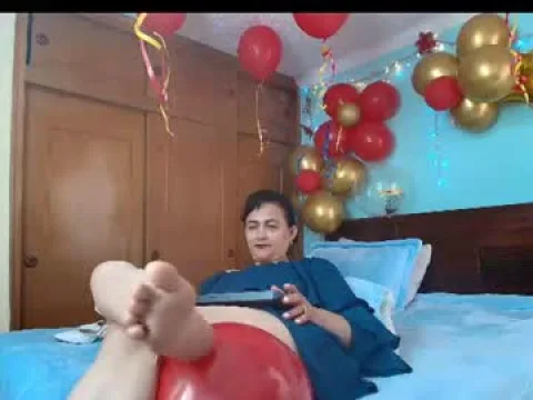 Watch Isabeel Sofia Live Adult Webcam Show from Colombia - Free Sex Cam Stream