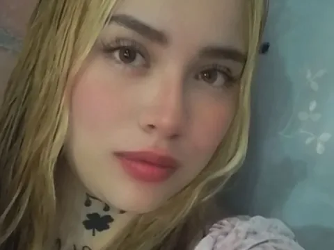 Watch Tiffanny 21 Live Adult Webcam Show - Free Sex Cam Stream