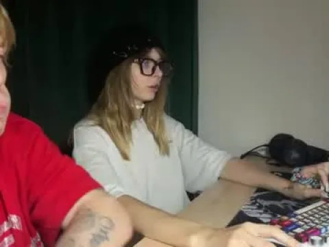 Watch Rik Live Adult Webcam Show - Free Sex Cam Stream