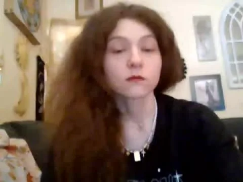 Watch Queencrimsonlvx Offline Adult Webcam Show from United States - Free Sex Cam Stream