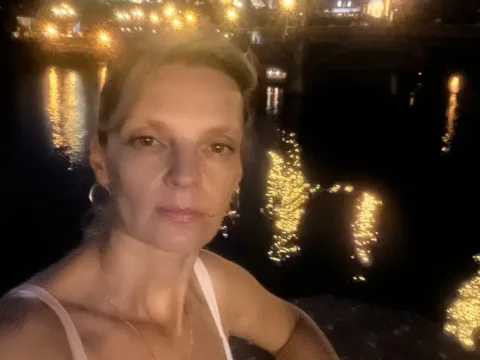 Watch MagicDiamond47 Live Adult Webcam Show - Free Sex Cam Stream
