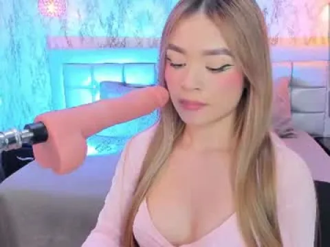 Watch Lyen Rae Offline Adult Webcam Show from Colombia - Free Sex Cam Stream