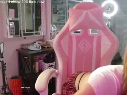 Watch Obeythebrat Offline Adult Webcam Show from United States - Free Sex Cam Stream