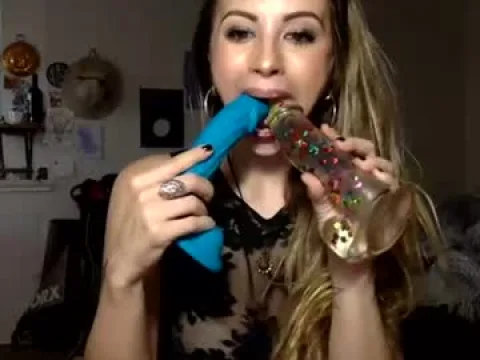 Watch Mimi Noire Offline Adult Webcam Show from United States - Free Sex Cam Stream
