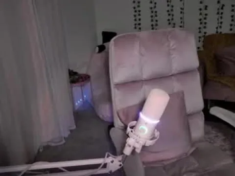 Watch Princess RixyRose Offline Adult Webcam Show from United States - Free Sex Cam Stream