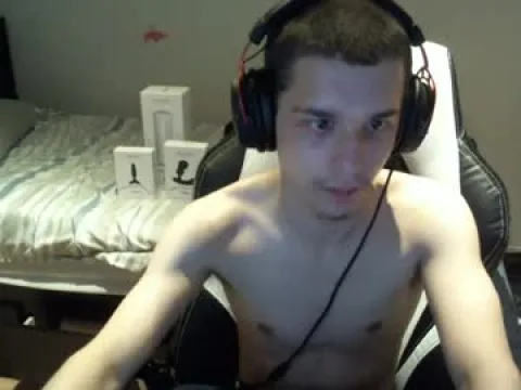 Watch Willfro Offline Adult Webcam Show from Canada - Free Sex Cam Stream