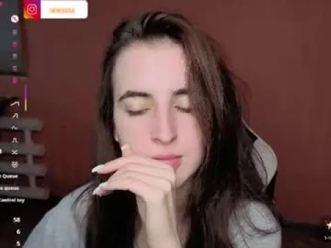 Watch reaiss Offline Adult Webcam Show - Free Sex Cam Stream
